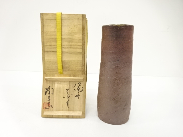 JAPANESE POTTERY / BIZEN WARE FLOWER VASE / ARTISAN WORK